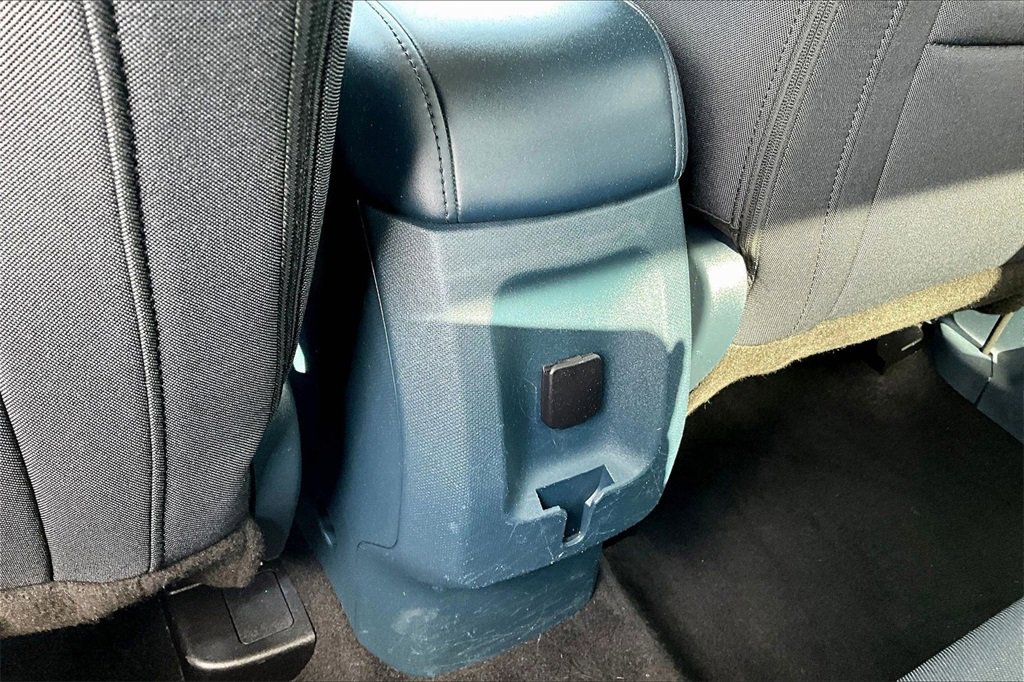 Used 2022 Ford Maverick XL image 34