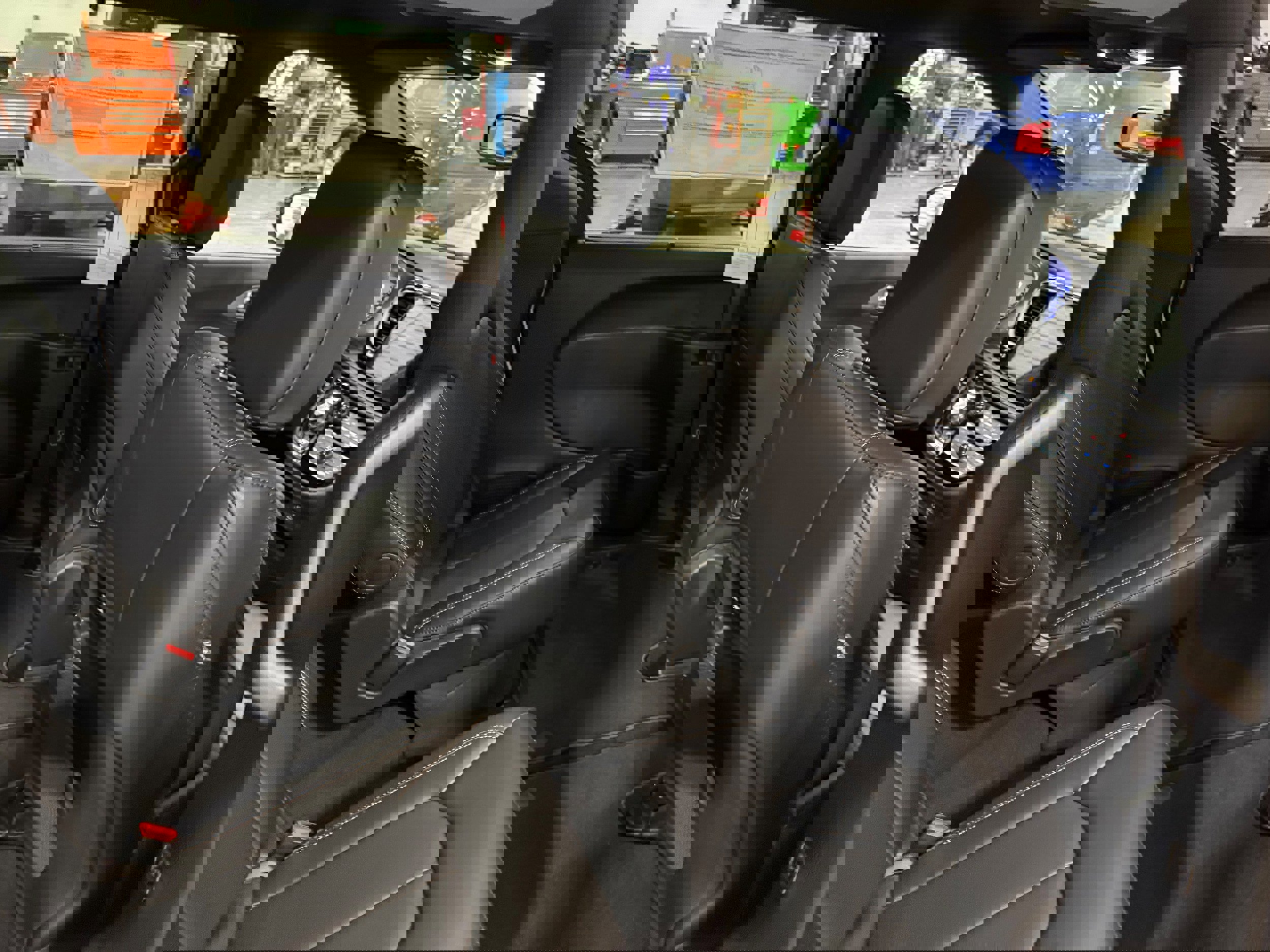 New 2026 Chrysler Pacifica Select image 9
