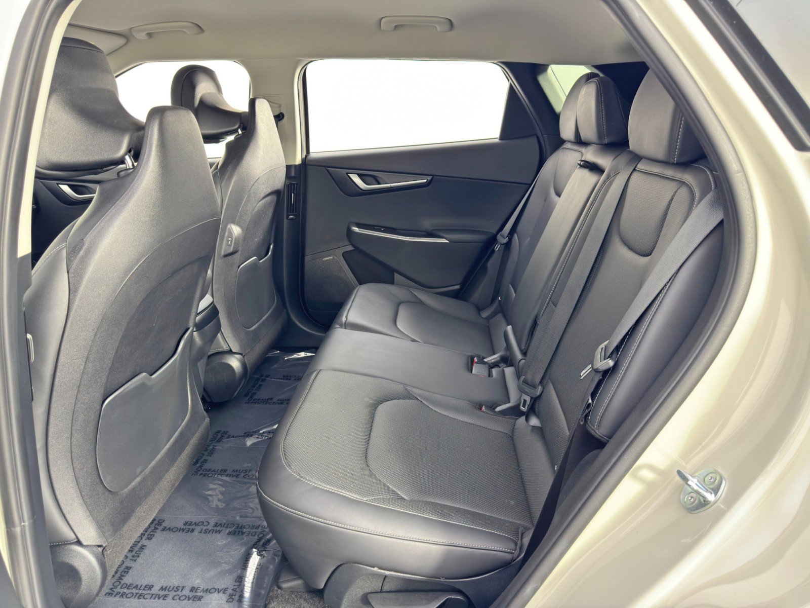 Used 2023 Kia EV6 Wind image 40