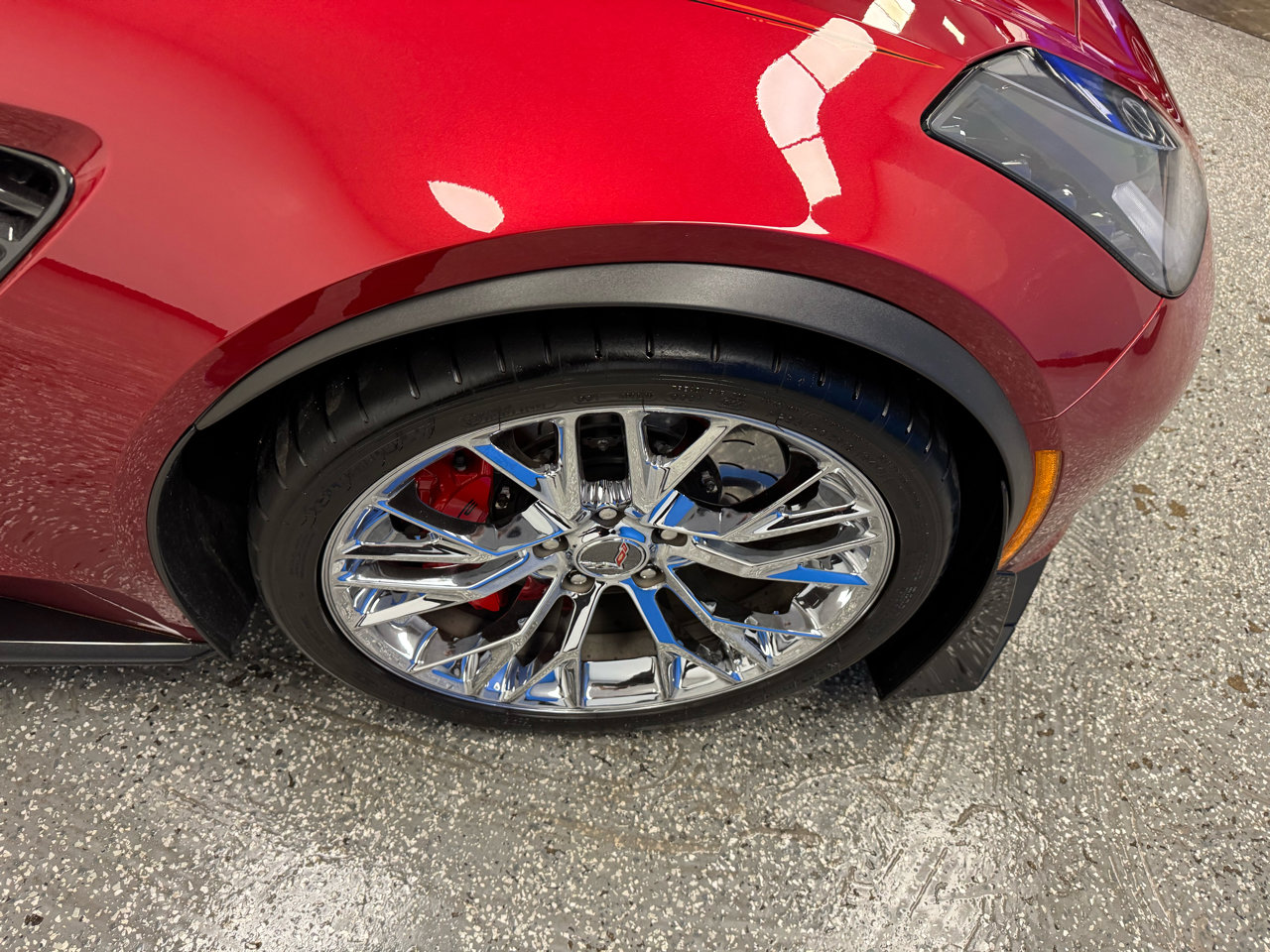 Used 2015 Chevrolet Corvette Z06 w/ 2LZ Preferred Equipment Group image 28