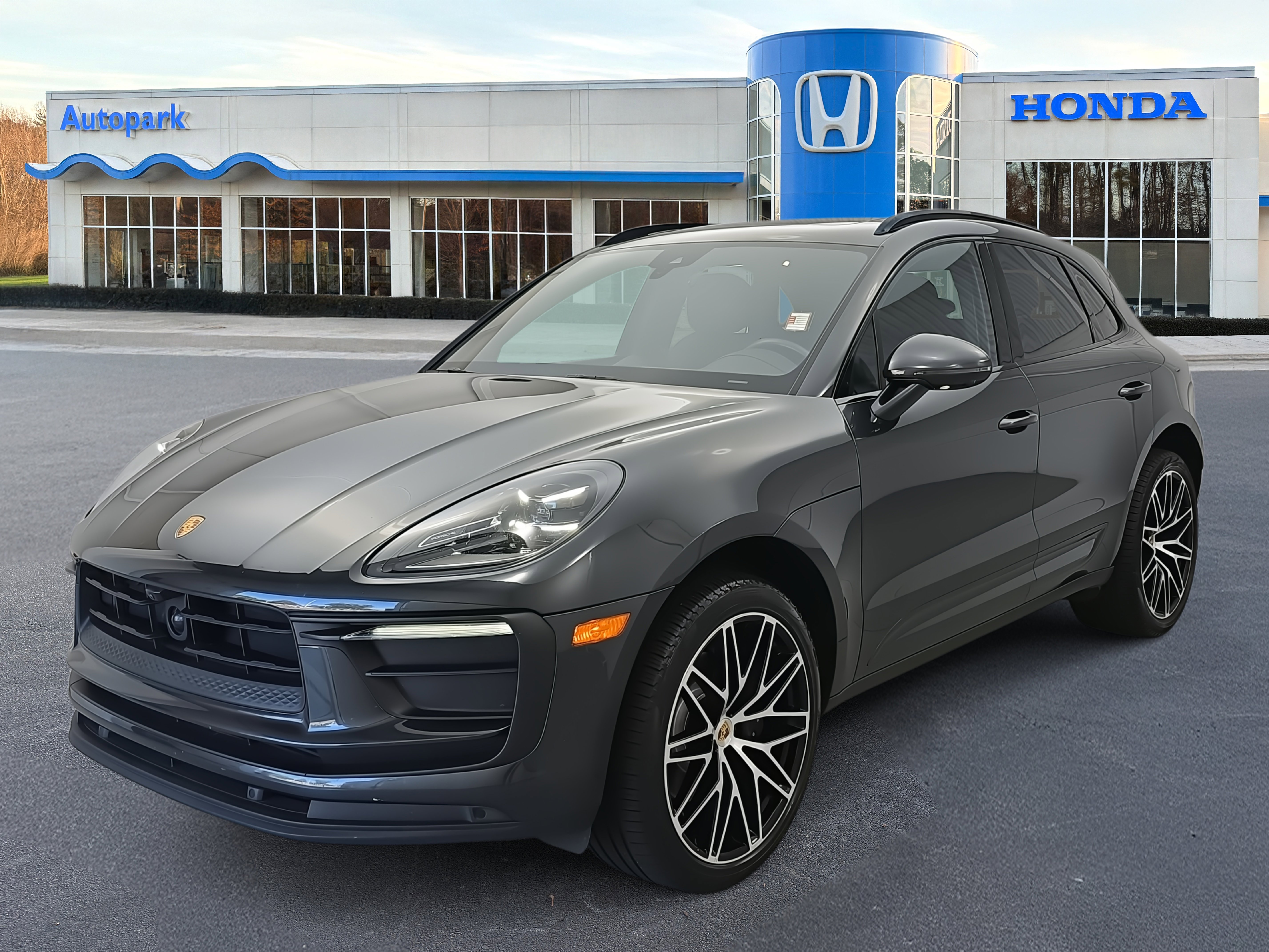 Used 2023 Porsche Macan Turbo