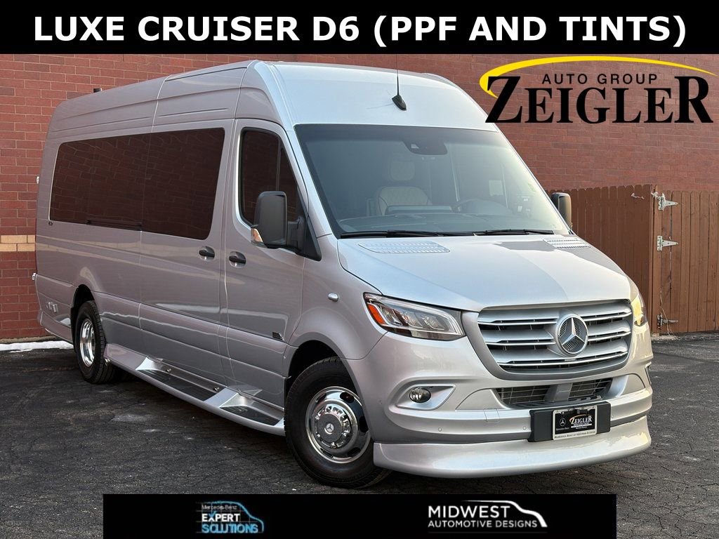 Used 2024 Mercedes-Benz Sprinter 3500 image 1
