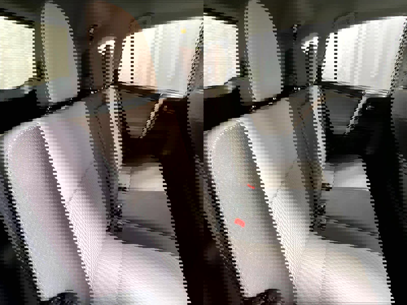 Used 2014 Toyota RAV4 XLE image 16