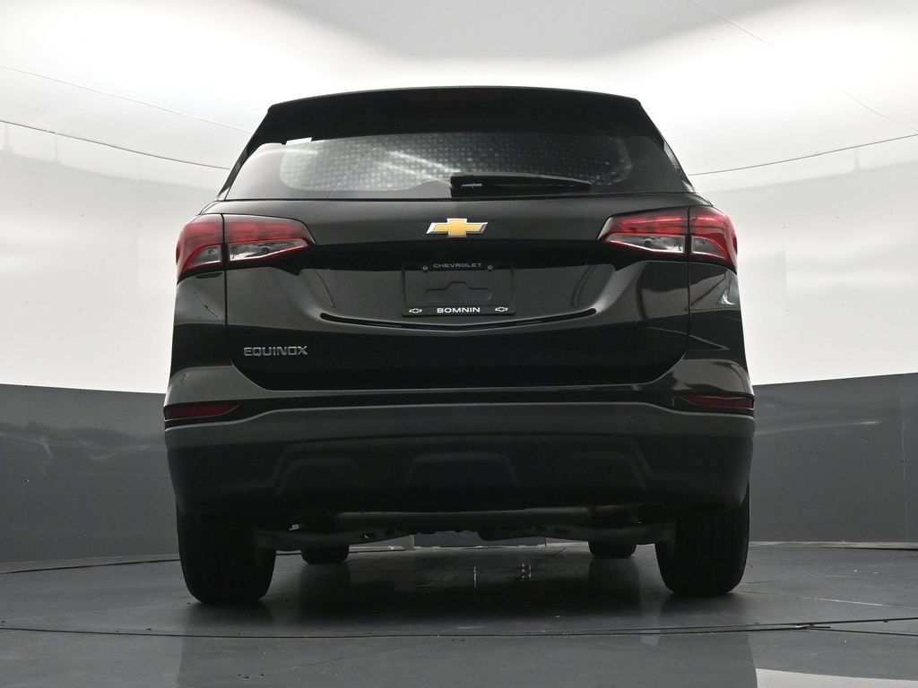 Used 2024 Chevrolet Equinox LS FWD image 27