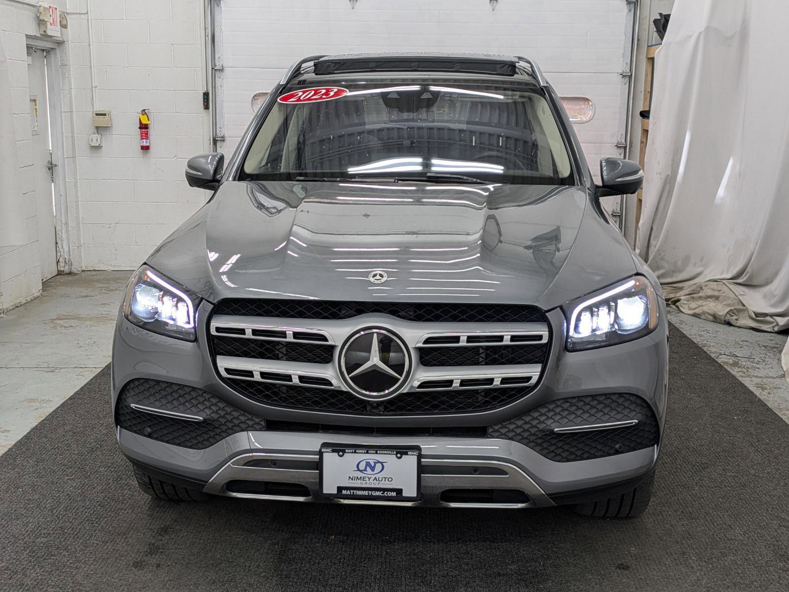 Used 2023 Mercedes-Benz GLS 450 4MATIC image 30