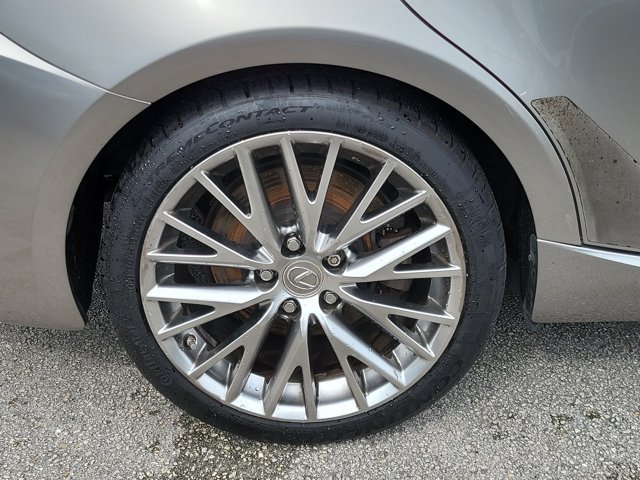 Used 2016 Lexus IS 200t w/ Premium Package RWD image 5