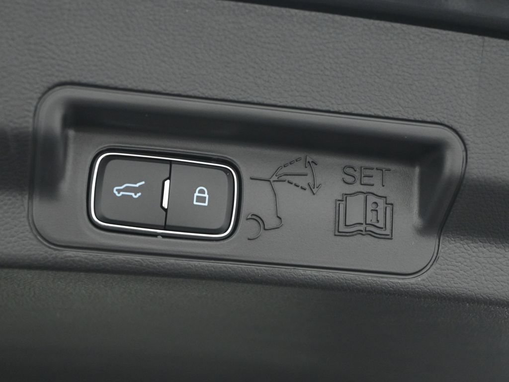 New 2026 Ford Explorer ST-Line w/ ST-Line Street Pack RWD image 26