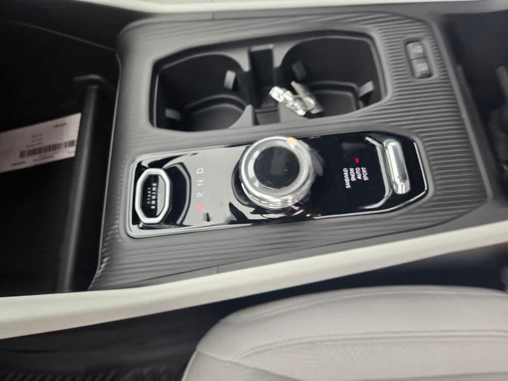 New 2026 Jeep Cherokee Laredo AWD/4WD image 14