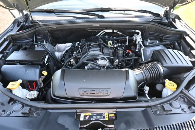 Used 2025 Dodge Durango R/T AWD/4WD image 15