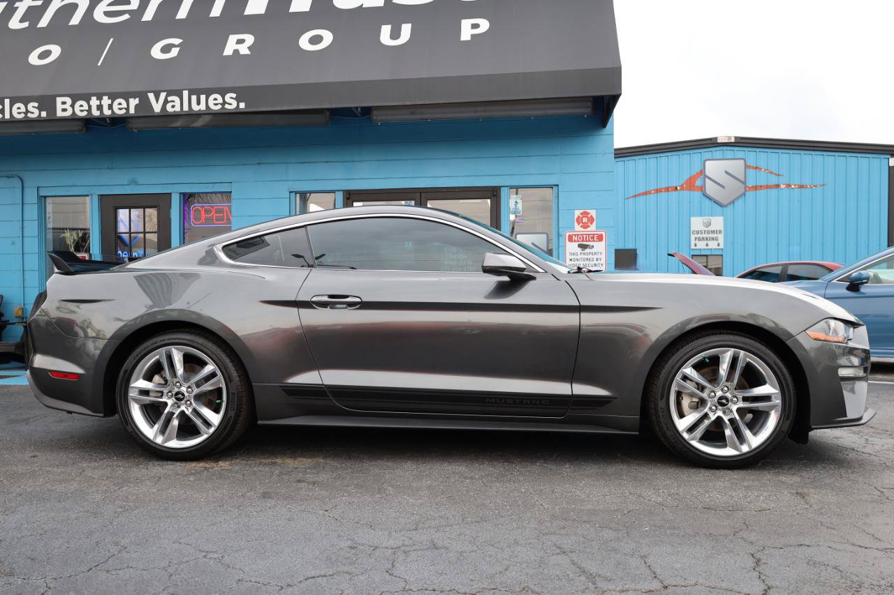 Used 2019 Ford Mustang Premium w/ Equipment Group 201A RWD image 5