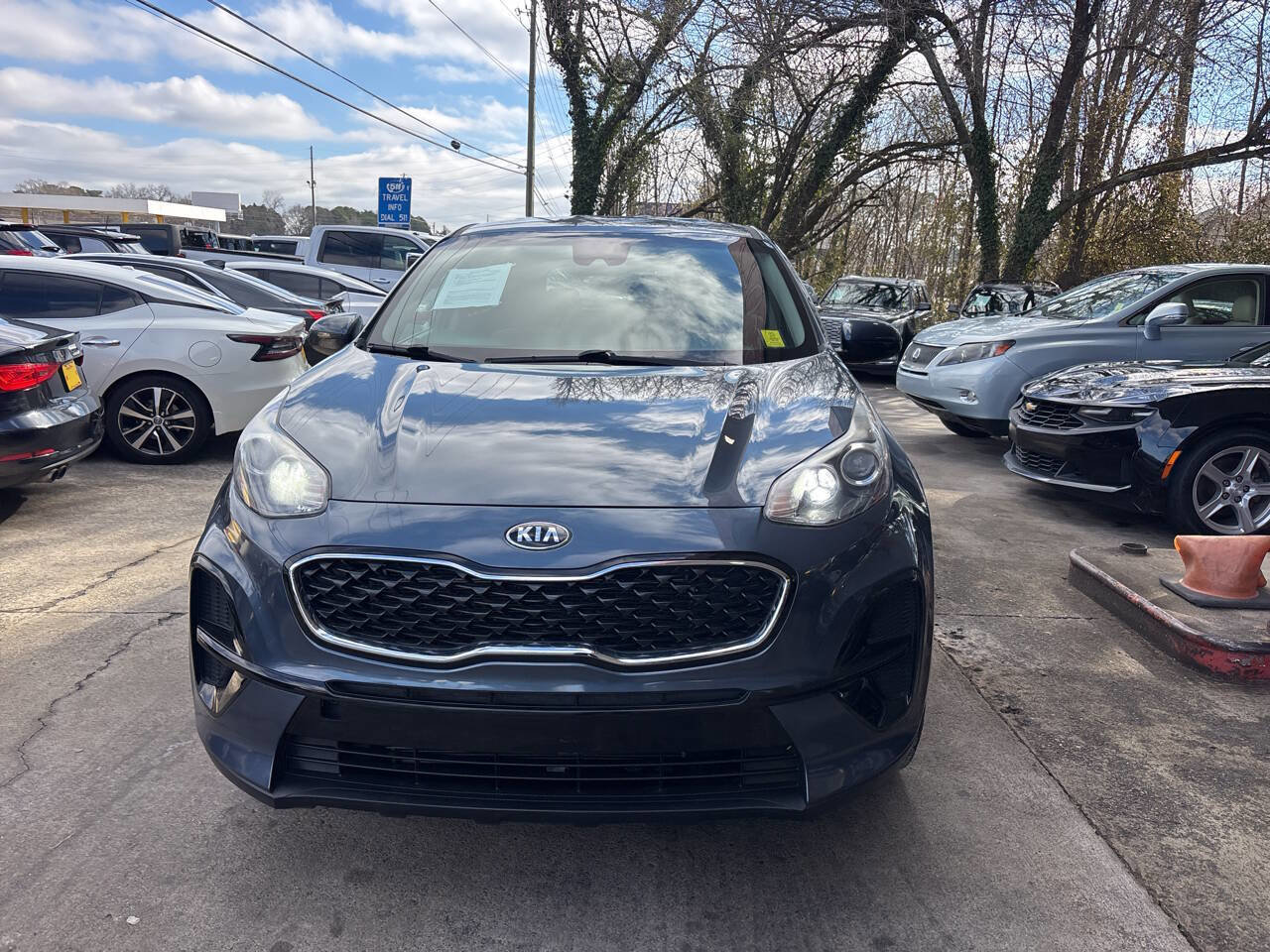 Used 2021 Kia Sportage LX image 3
