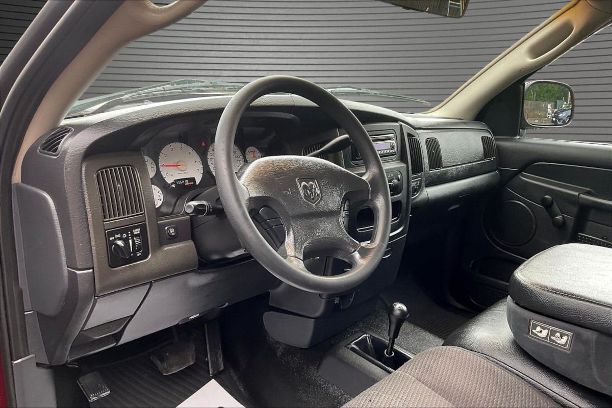 Used 2002 Dodge Ram 1500 Truck 4x4 Regular Cab image 17
