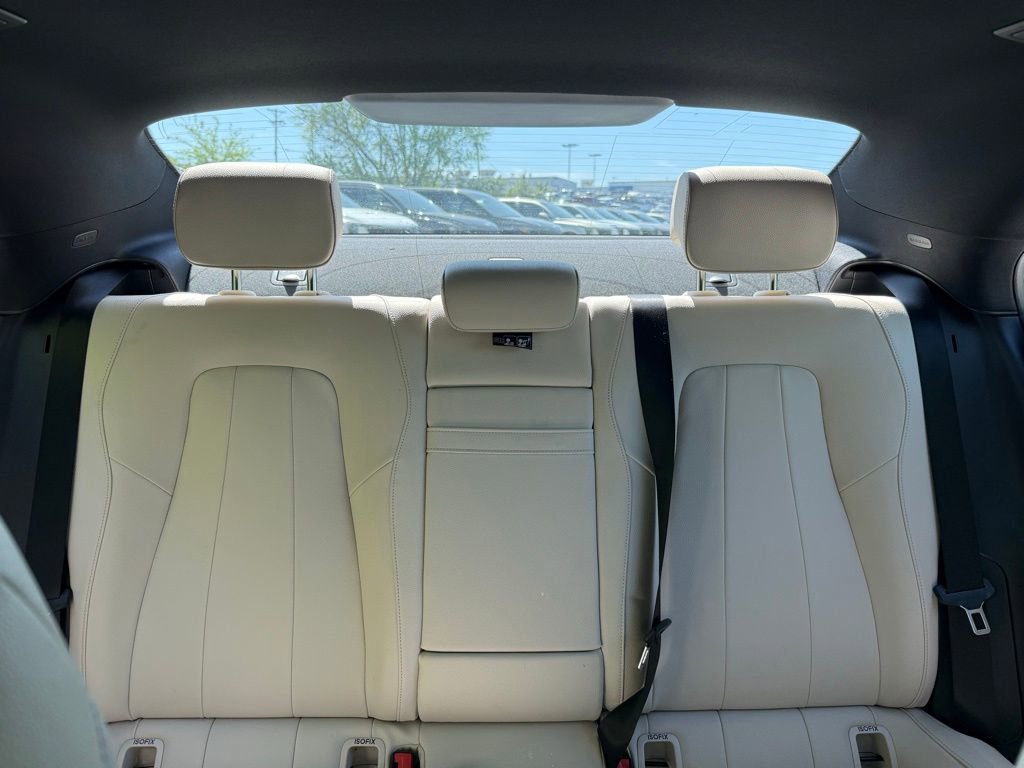Used 2025 Mercedes-Benz CLA 250 4MATIC image 43