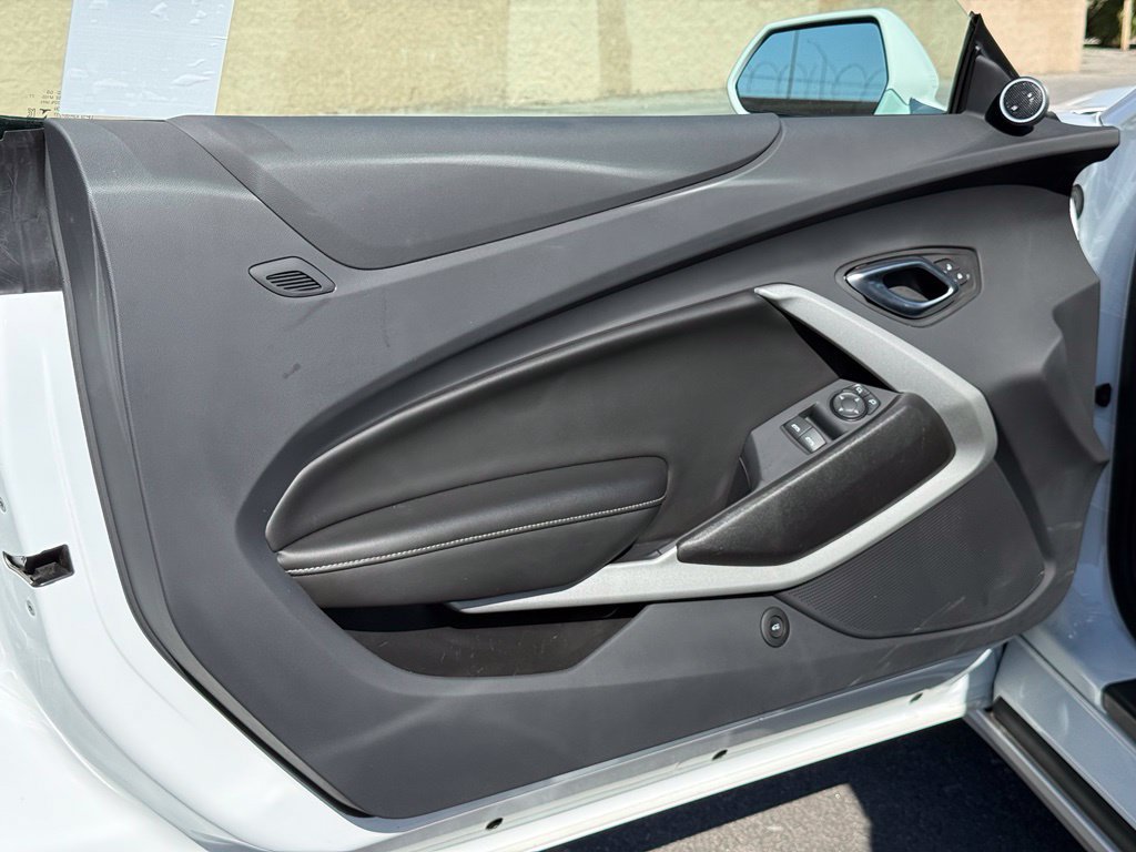 Used 2023 Chevrolet Camaro LT RWD image 17