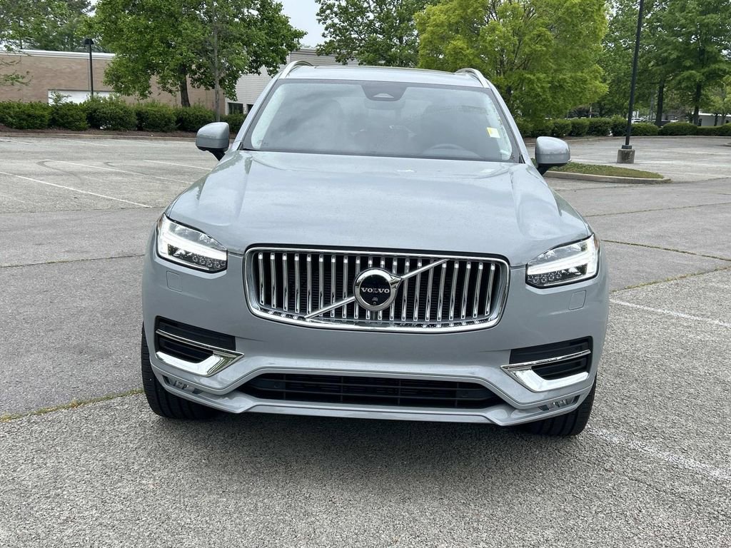 Used 2025 Volvo XC90 B6 Plus w/ Protection Package Premier image 2