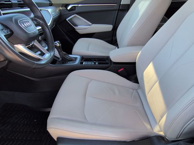 Used 2023 Audi Q3 2.0T Premium image 16