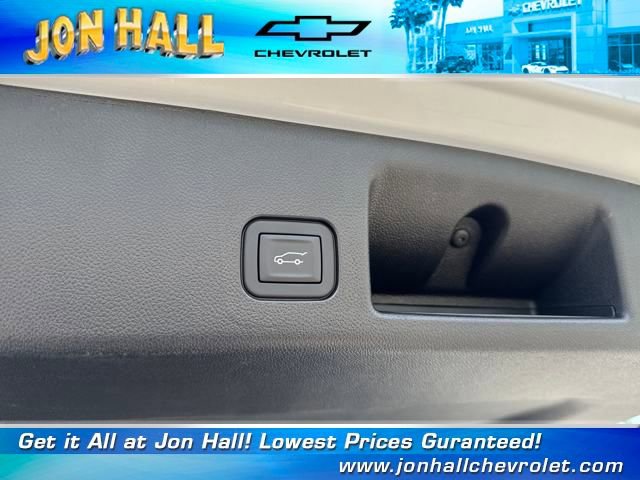 New 2025 Chevrolet Equinox EV RS image 13