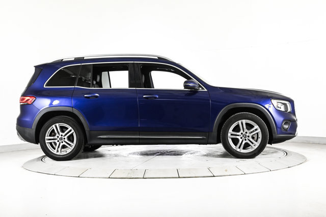 Used 2021 Mercedes-Benz GLB 250 4MATIC image 5