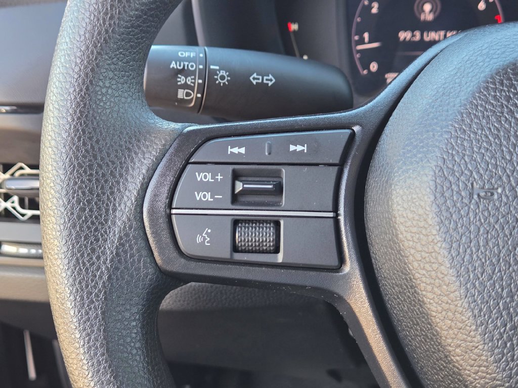 Used 2025 Honda Accord LX image 17
