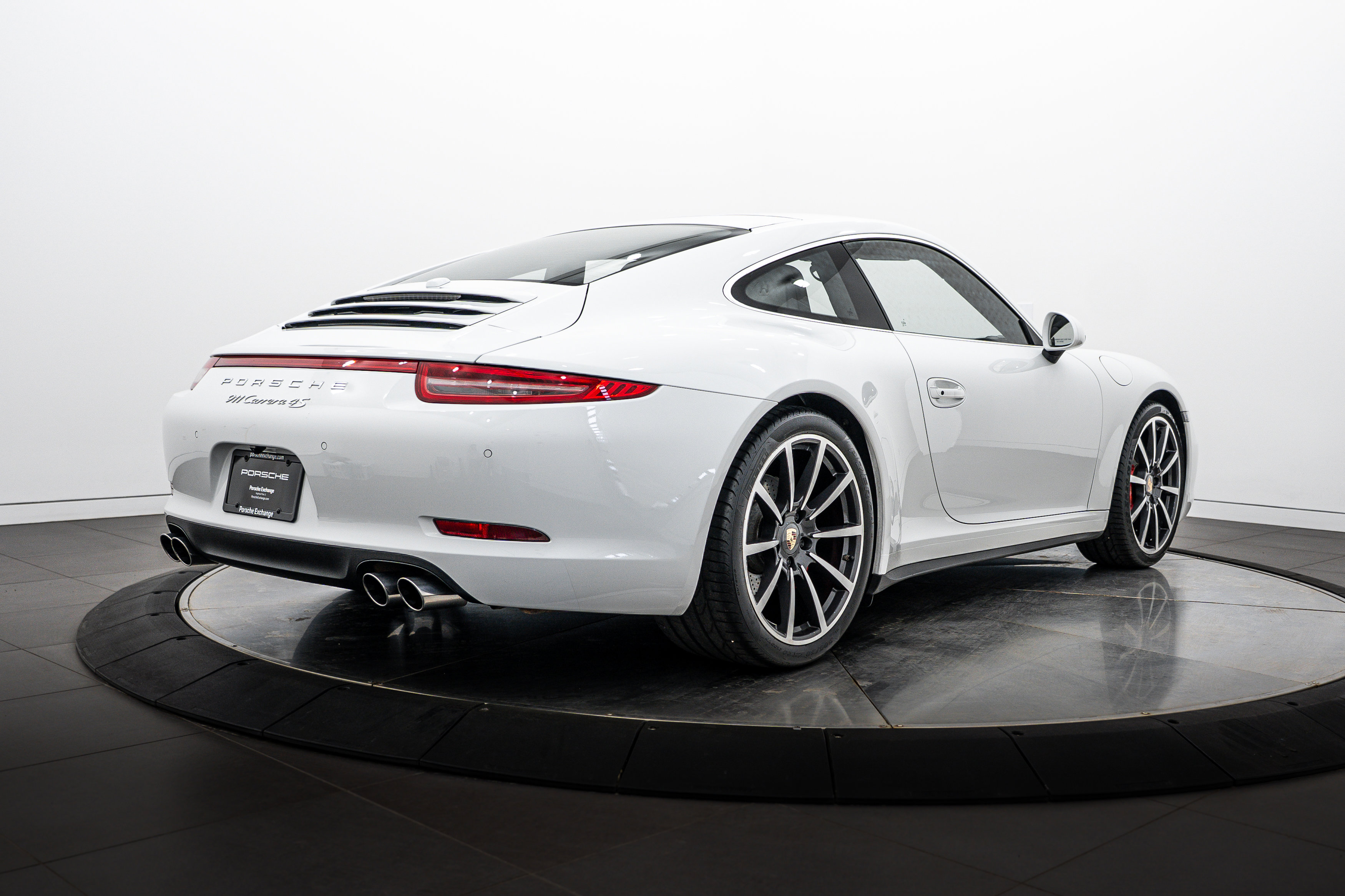 Used 2013 Porsche 911 Carrera 4S AWD/4WD image 7