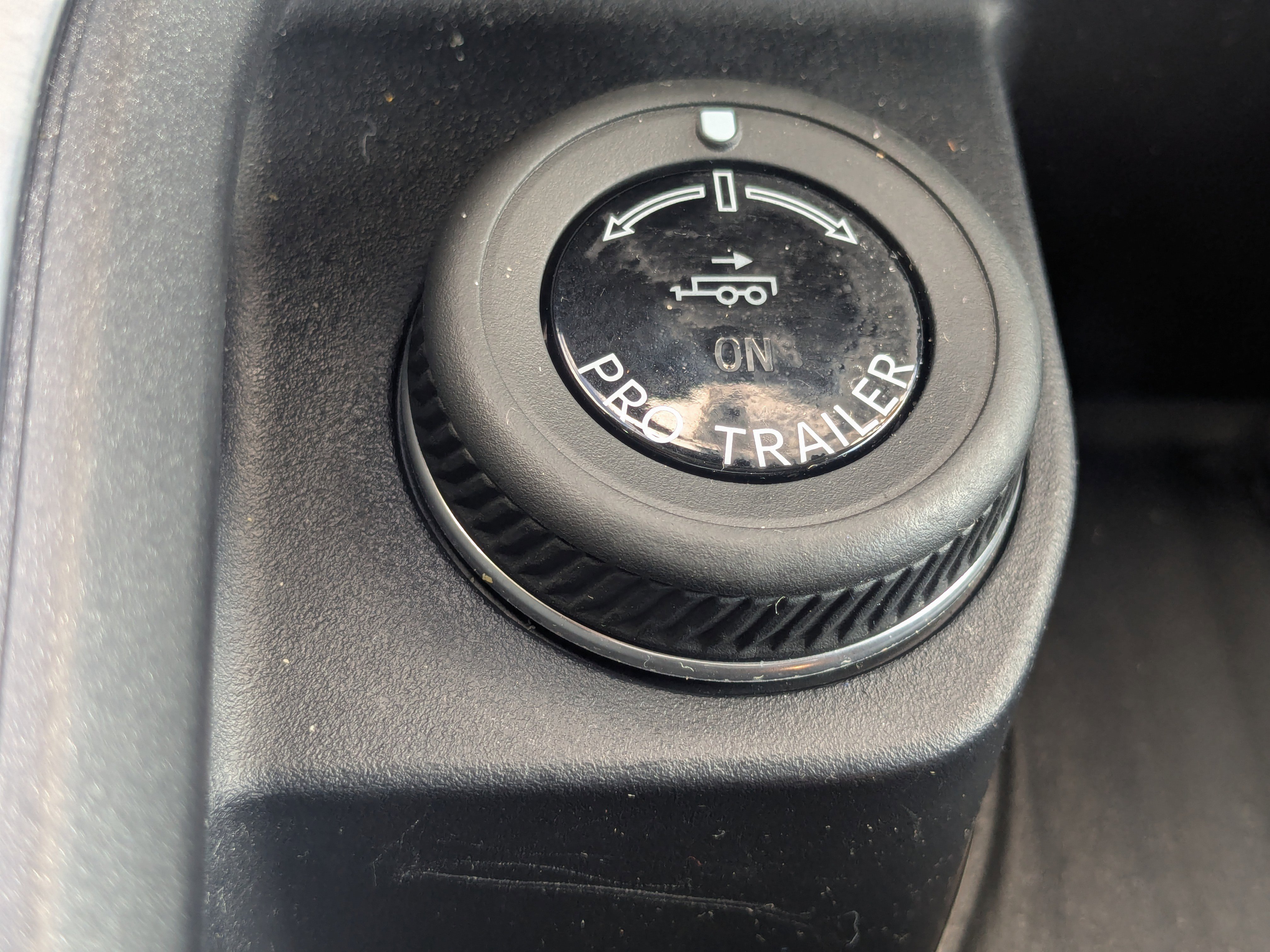 Used 2025 Ford Expedition Active image 26