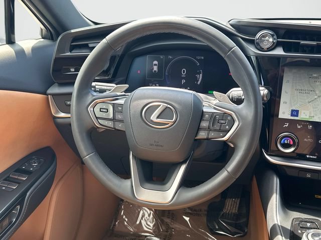 Used 2024 Lexus RZ 450e Premium AWD/4WD image 7
