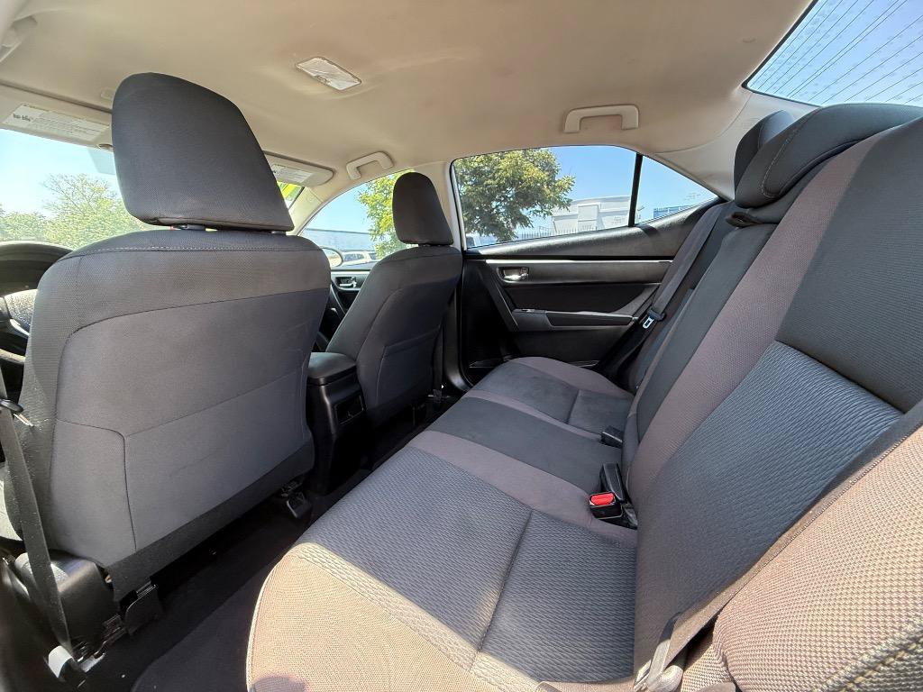 Used 2019 Toyota Corolla LE FWD image 10