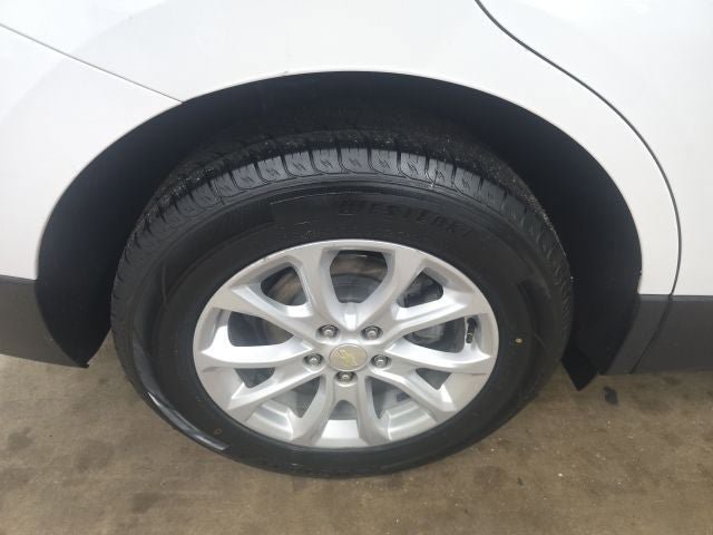 Used 2018 Chevrolet Equinox LT FWD image 8