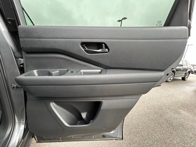 New 2026 Nissan Pathfinder SV image 37