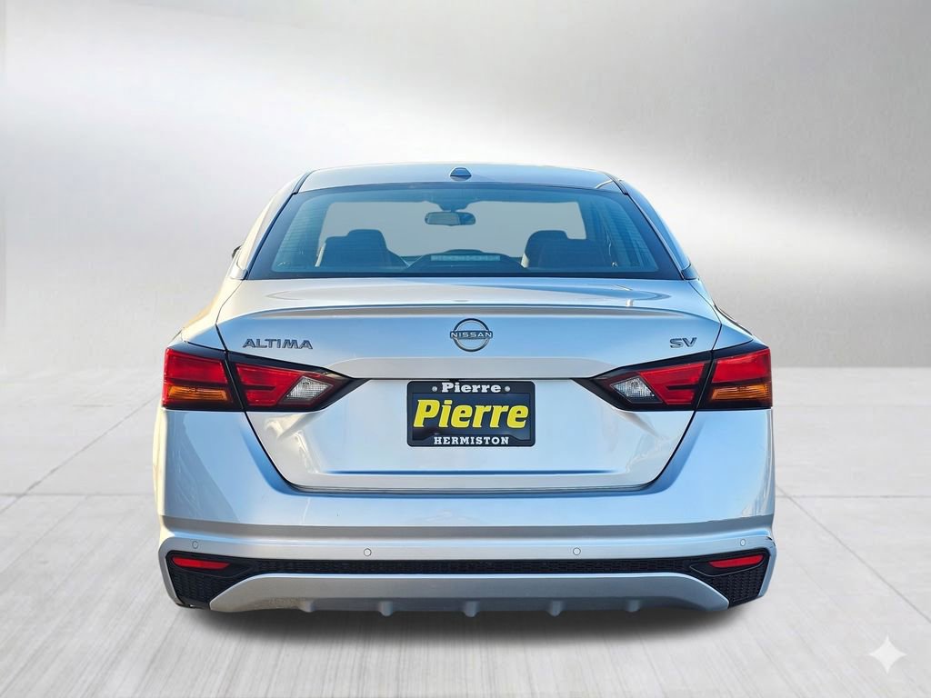 Used 2023 Nissan Altima 2.5 SV image 5
