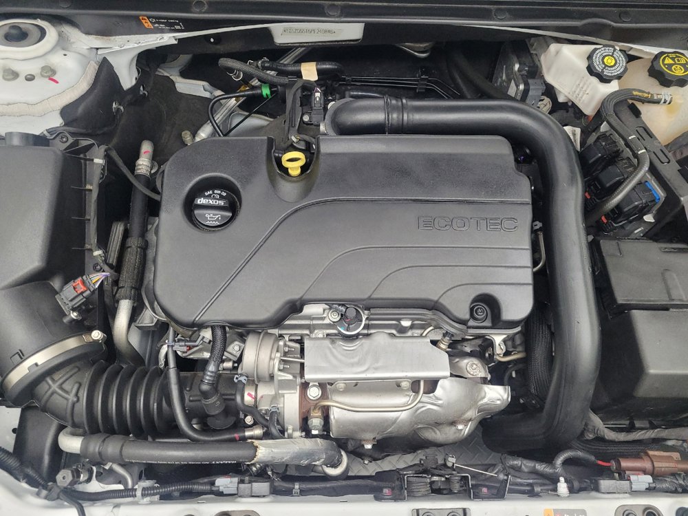 Used 2023 Chevrolet Malibu LT image 30