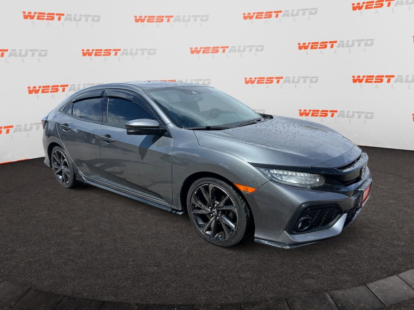 Used 2019 Honda Civic Sport Touring image 7