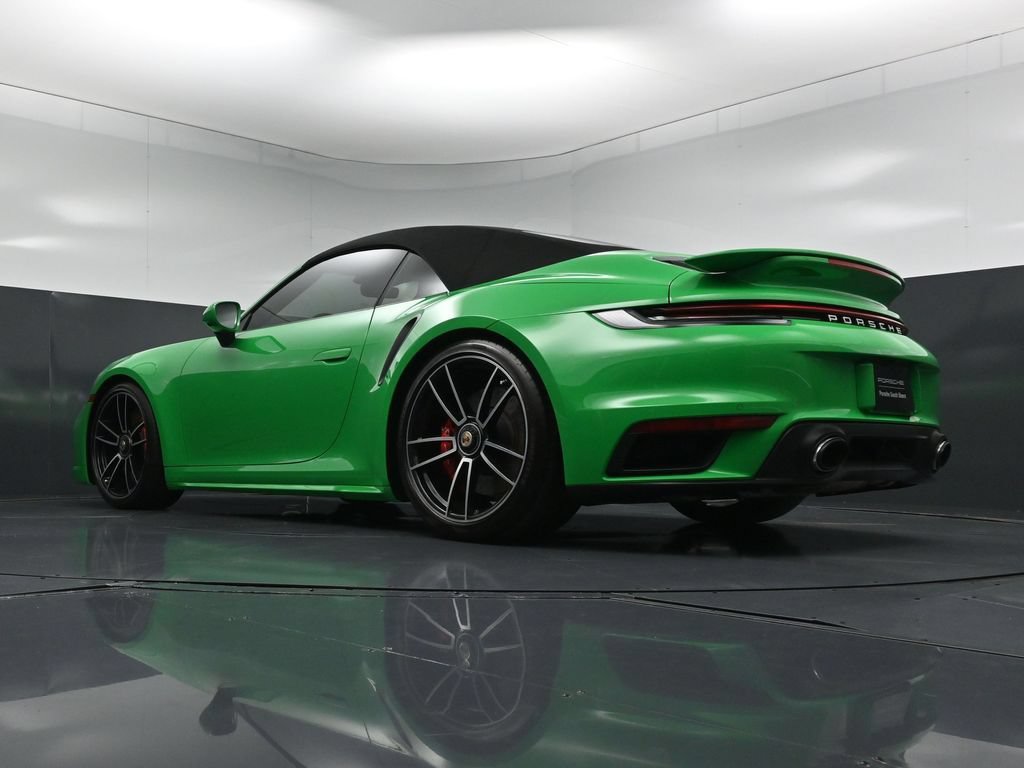 Certified 2022 Porsche 911 Turbo AWD/4WD image 22
