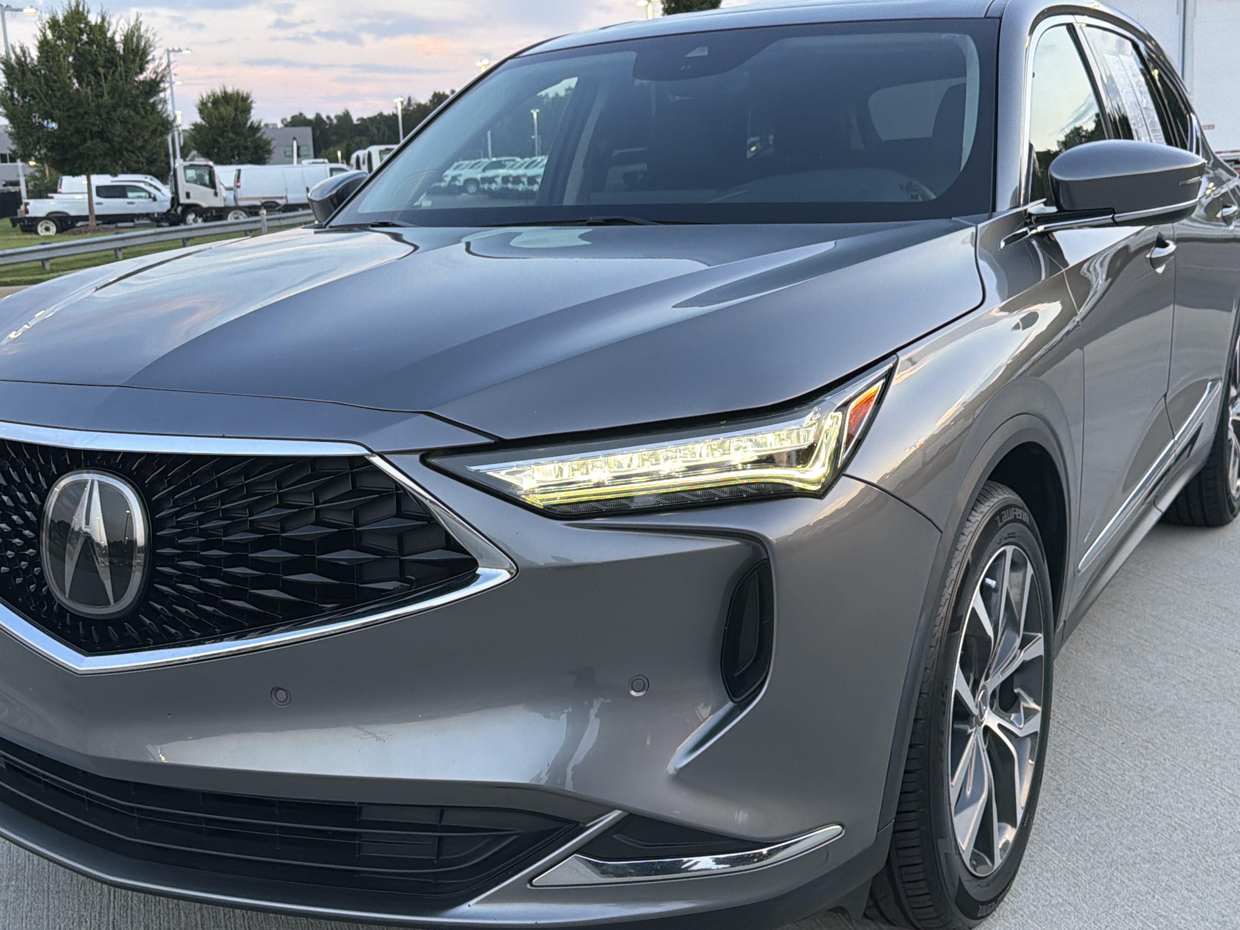 Certified 2023 Acura MDX w/ Technology Package FWD image 5