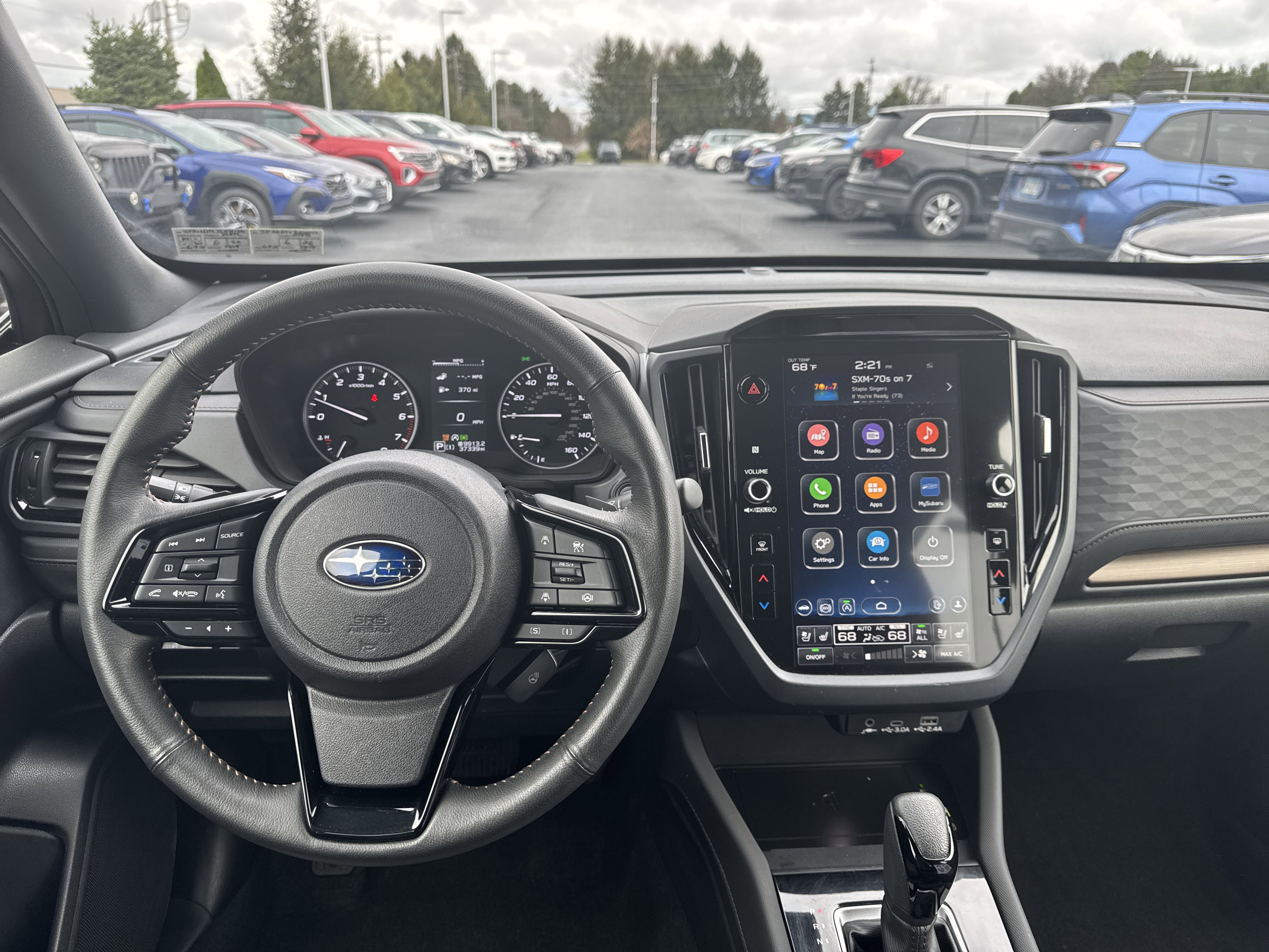 Used 2025 Subaru Forester Touring image 2