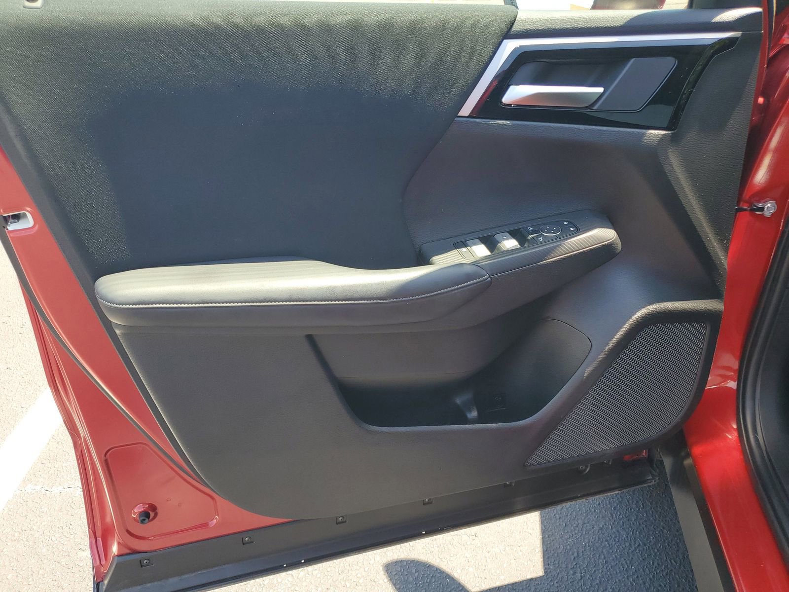 Used 2024 Mitsubishi Outlander ES AWD/4WD image 8