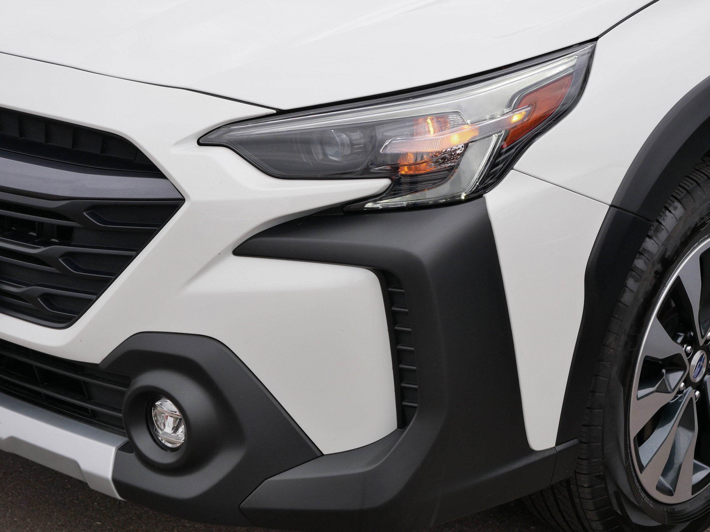 Certified 2025 Subaru Outback Limited image 16