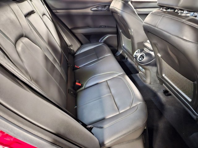 Used 2022 Alfa Romeo Stelvio Ti AWD/4WD image 19