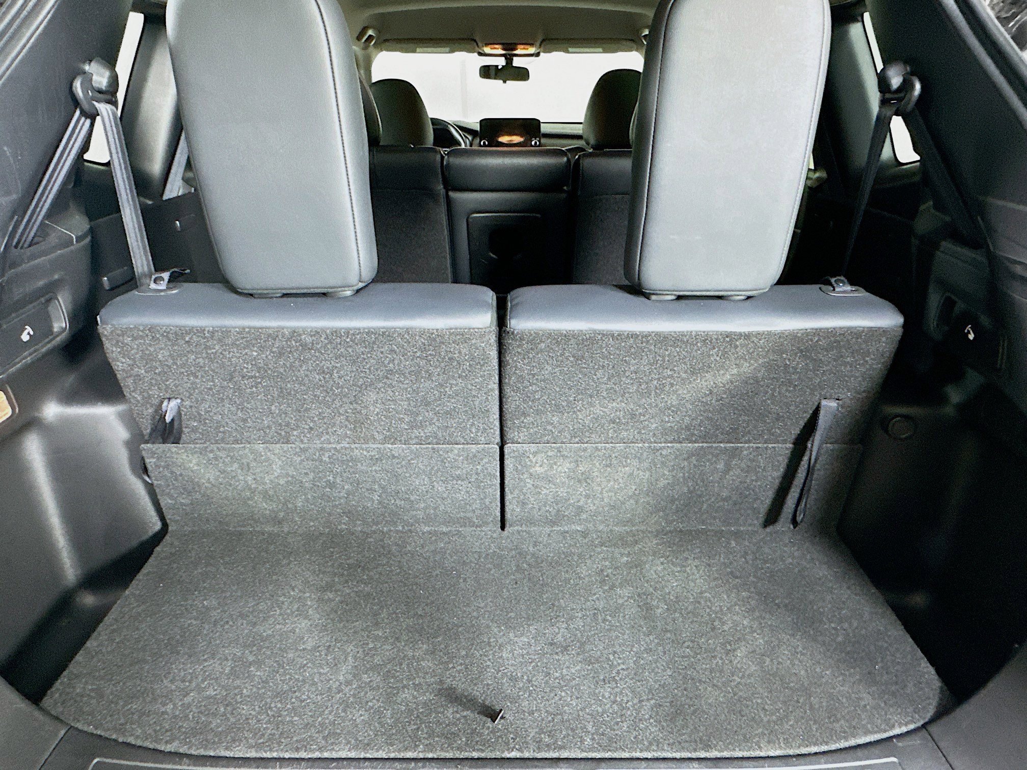 Used 2024 Mitsubishi Outlander SE image 28