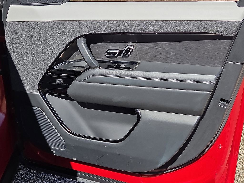 Used 2023 Land Rover Range Rover Sport SE Dynamic image 15