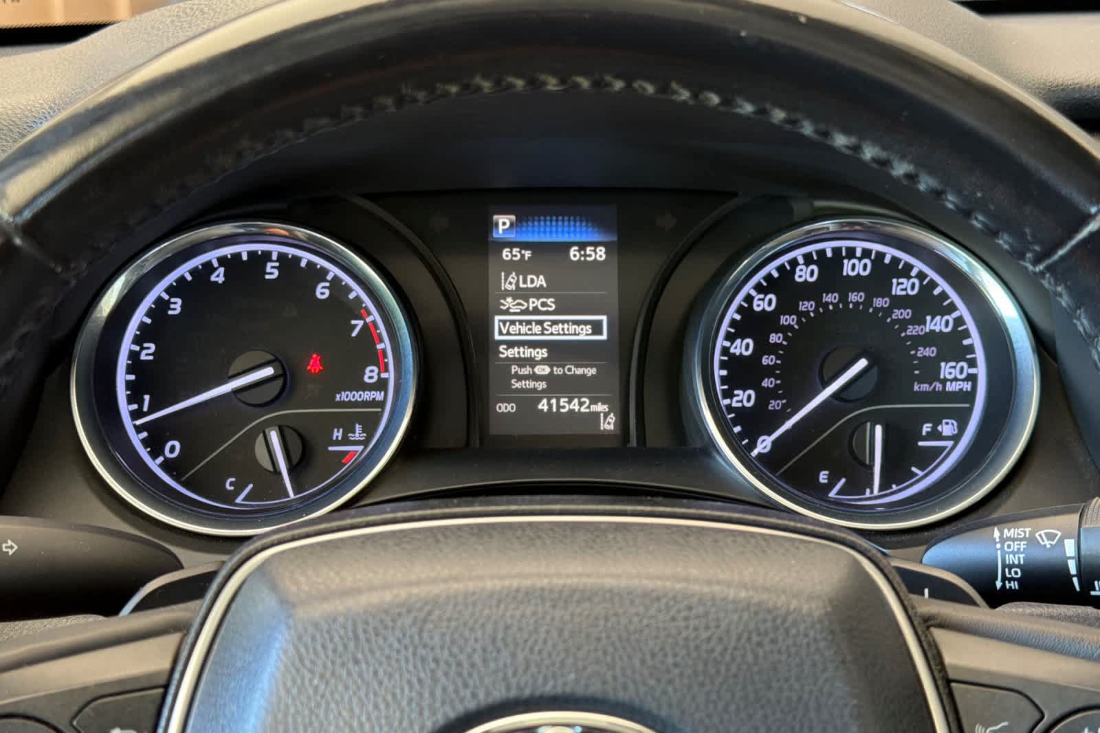 Used 2019 Toyota Camry SE FWD image 25