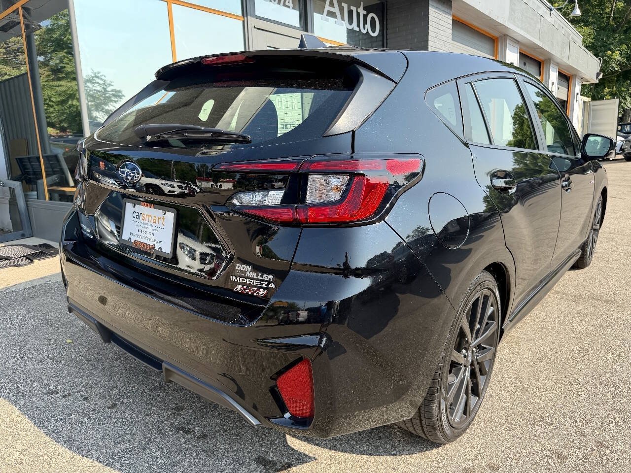 Used 2024 Subaru Impreza RS w/ Popular Package #3 AWD/4WD image 9