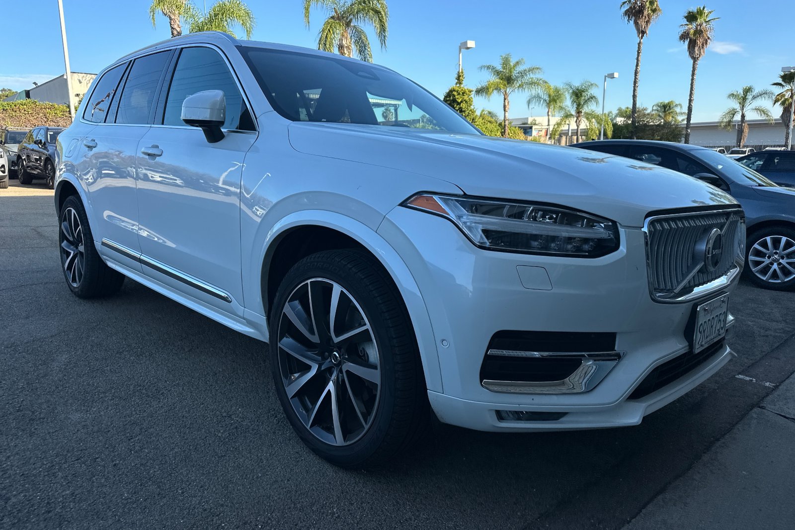Used 2024 Volvo XC90 B5 Plus AWD/4WD image 2