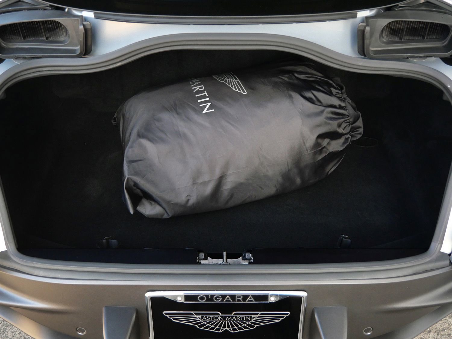 Used 2018 Aston Martin DB11 V12 image 23