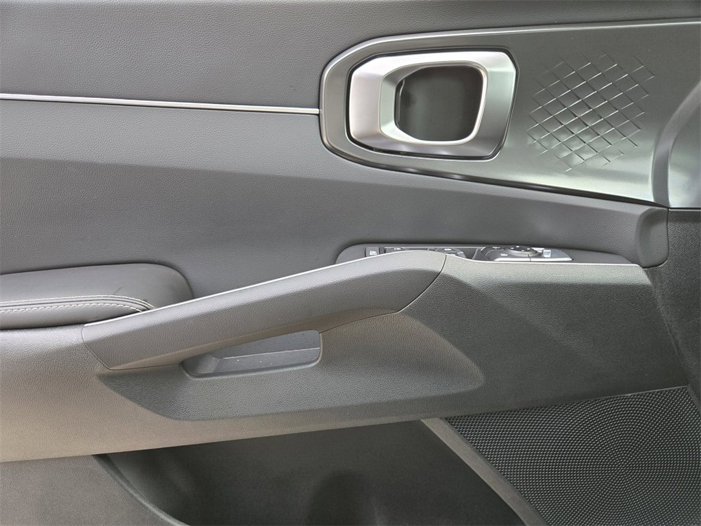 New 2026 Kia Sorento S image 16