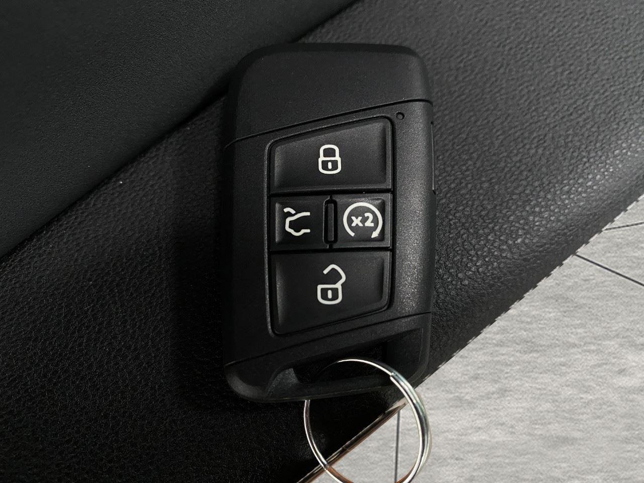 New 2026 Volkswagen Taos SE AWD/4WD image 59