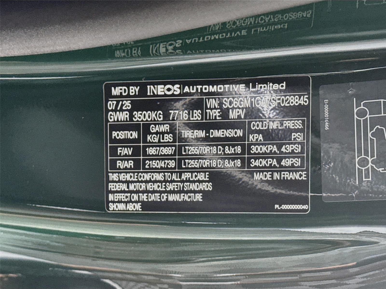 Used 2025 INEOS Grenadier Station Wagon AWD/4WD image 33