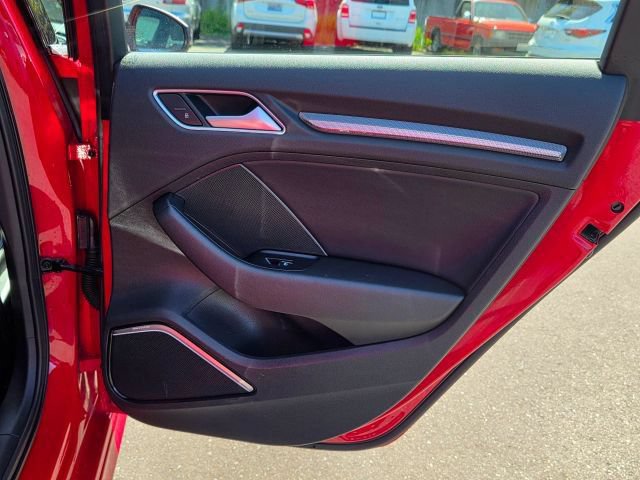 Used 2017 Audi A3 e-tron Premium Plus w/ Technology Package FWD image 40