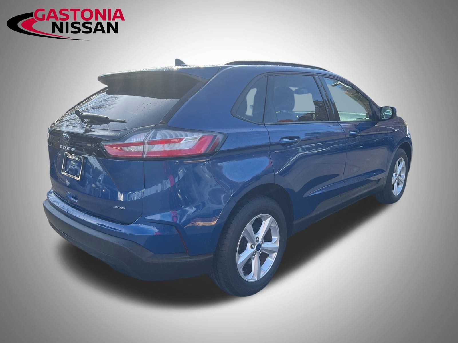 Used 2022 Ford Edge SE image 14