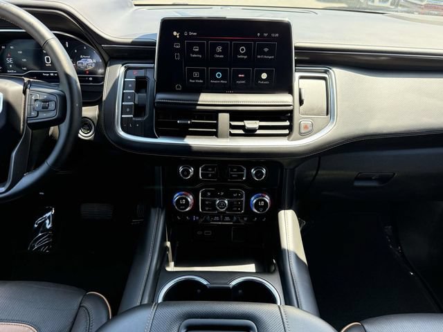 Certified 2024 GMC Yukon AT4 w/ Technology Package AWD/4WD image 17